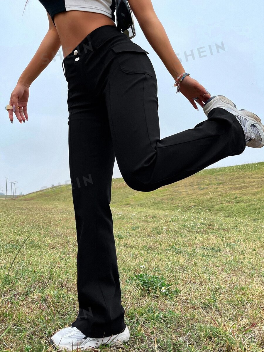 SHEIN EZwear Pantalones De Pierna Acampanada Con Solapa Y Bolsillo Lateral De Estilo Y2k - Negro - Ver 1