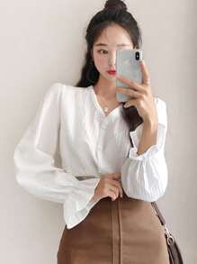 DAZY 荷叶边袖纽扣前开襟衬衫，荷叶边，秋装 - 白色 - 查看 7