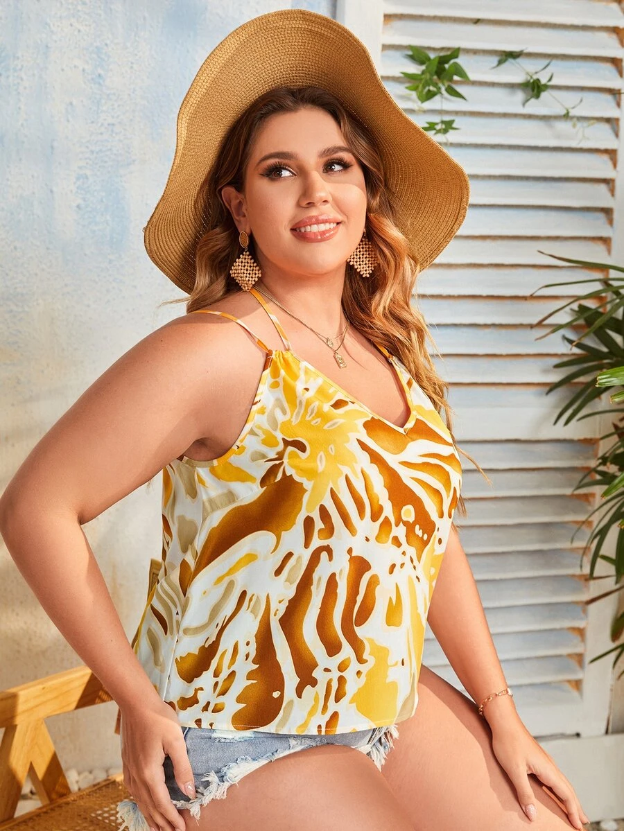 SHEIN Áo hai dây Plus Size Tất cả trên in Giải trí - Nhiều màu - Xem 1