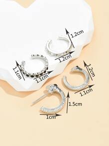 3 kẹp tai chi tiết rhinestone và 1 bông tai hình rắn - Bạc - Xem 5