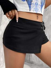 ROMWE PUNK Low Rise Grommet Eyelet Buckle Detail Shorts - Black - View 3