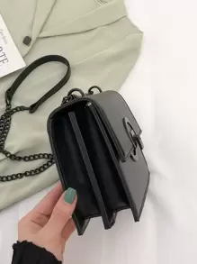 迷你金属装饰翻盖链条方形包时尚扣装饰斜挎包方形翻盖单肩包女士手提包钱包，时尚女士商务休闲包，非常适合办公室、商务和工作