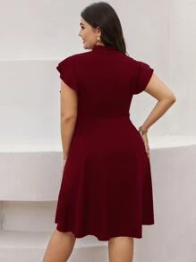 SHEIN LUNE Vestido de cuello con cordón de manga con volante - Burdeos - Ver 2