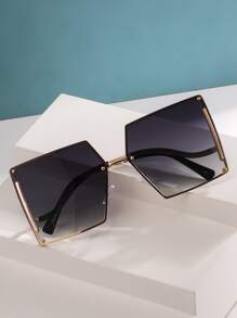 Retro Square Metal Frame Fashion Fashion Glasses, Classic Style For Men & Women, Outdoor Travel Beach Casual Decoration Daily Wear For Summer Beach Vacation,Outdoor,Travel - Grey - View 3