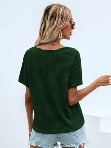 SHEIN LUNE 華夫格編織V領素色T恤 - 墨綠色 - 查看 2