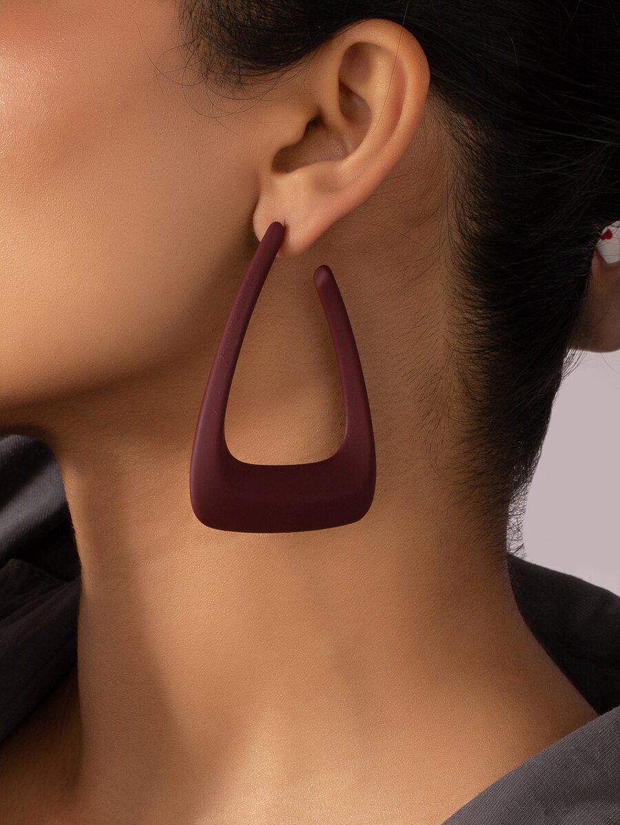 Geometric Design Hoop Earrings - Burgundy - View 1