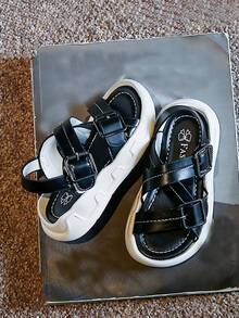 Niños Sandalias planas con diseño de hebilla - Negro - Ver 3