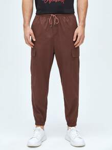 Manfinity 男士素色翻蓋口袋工裝褲 - 咖啡棕 - 查看 5