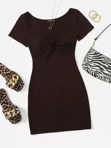 SHEIN PETITE 雞心領口前扭結連衣裙 - 巧克力棕 - 查看 1