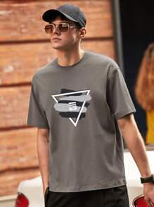 Men Slogan & Graphic Print Tee - Dark Grey - View 7