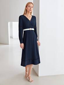 MOTF PREMIUM Đầm Tương phản ren Dây kéo màu trơn Thanh lịch - Màu xanh hải quân - Xem 3