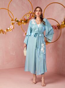 Al Najma Plus Appliques Ruched Belted Abaya - Baby Blue - View 3