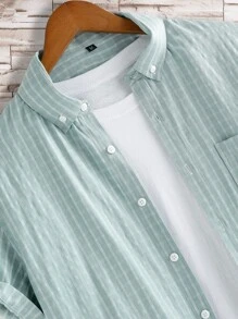 Manfinity Men Plaid Patched Pocket Button Down Shirt Without Tee - Green - View 3