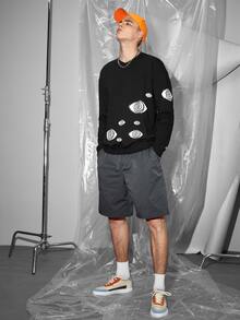 CazFhey Men Graphic Print Drop Shoulder Pullover - Black - View 4