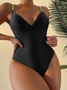 Women One-Pieces Backless Cincin Plain Seksi - Hitam - View 2