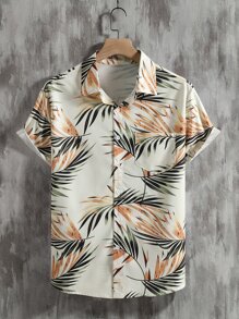 Manfinity RSRT Men Tropical Print One Pocket Front Shirt , Short Sleeve Button Up Graphic Colorful Shirt , Beach Friends - Apricot - View 3