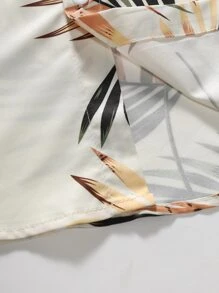 Manfinity RSRT Men Tropical Print One Pocket Front Shirt , Short Sleeve Button Up Graphic Colorful Shirt , Beach Friends - Apricot - View 4