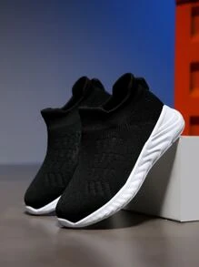 Boys Minimalist Slip-On Running Shoes - Black - View 2