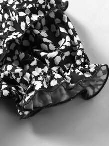 SHEIN Young Girl Plant Print Ruffle Trim Puff Sleeve Dress - Black and White - View 4