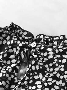 SHEIN Young Girl Plant Print Ruffle Trim Puff Sleeve Dress - Black and White - View 7