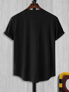 Manfinity 男士雕塑和字母圖案弧形下擺T恤 - 黑色 - 查看 2