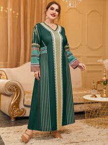 Al Najma Plus Colourful Striped & Geo Print Tee Dress - Dark Green - View 3