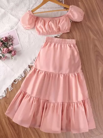 SHEIN 女孩一字肩泡泡袖上衣和荷葉邊半身裙