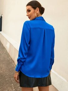 SHEIN BIZwear Camisa con botón delantero de satén ropa de trabajo - azul real - Ver 2