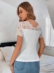 SHEIN Frenchy Camiseta tejida de canalé panel con encaje en contraste - Blanco - Ver 2