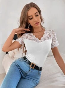 SHEIN Frenchy Camiseta tejida de canalé panel con encaje en contraste - Blanco - Ver 4