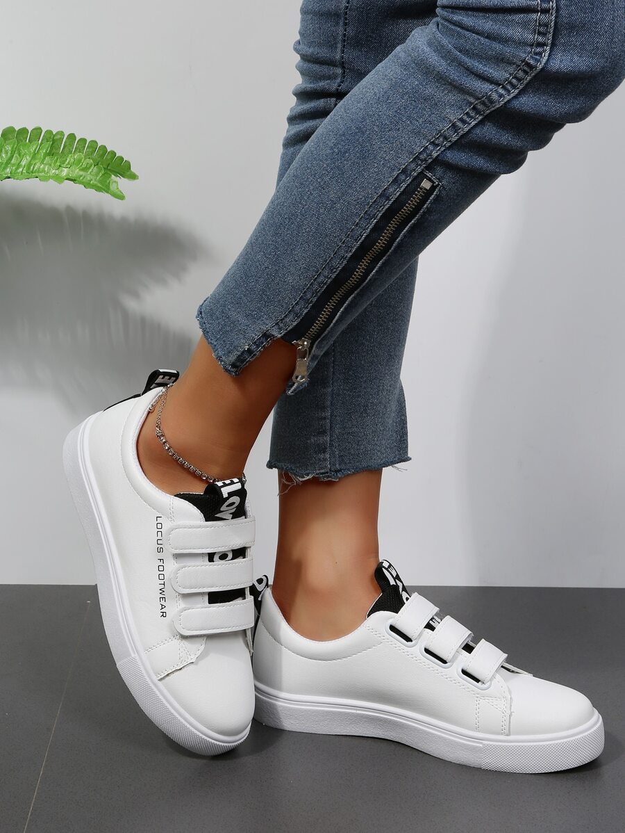 字母細節魔術貼板鞋