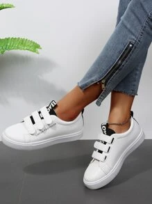 字母細節魔術貼板鞋