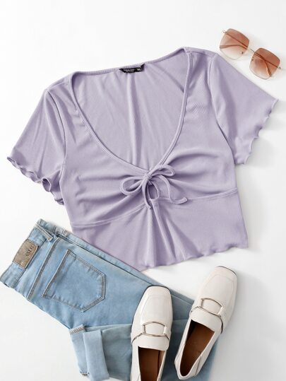 Top ribete en forma de lechuga con abertura con nudo delantero tejido de canalé