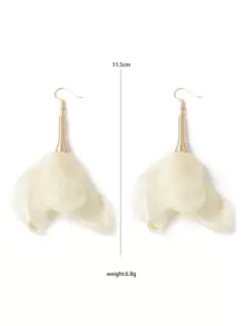 Pendientes con colgantes de flores de tela para el Día de San Valentín - Beis - Ver 3