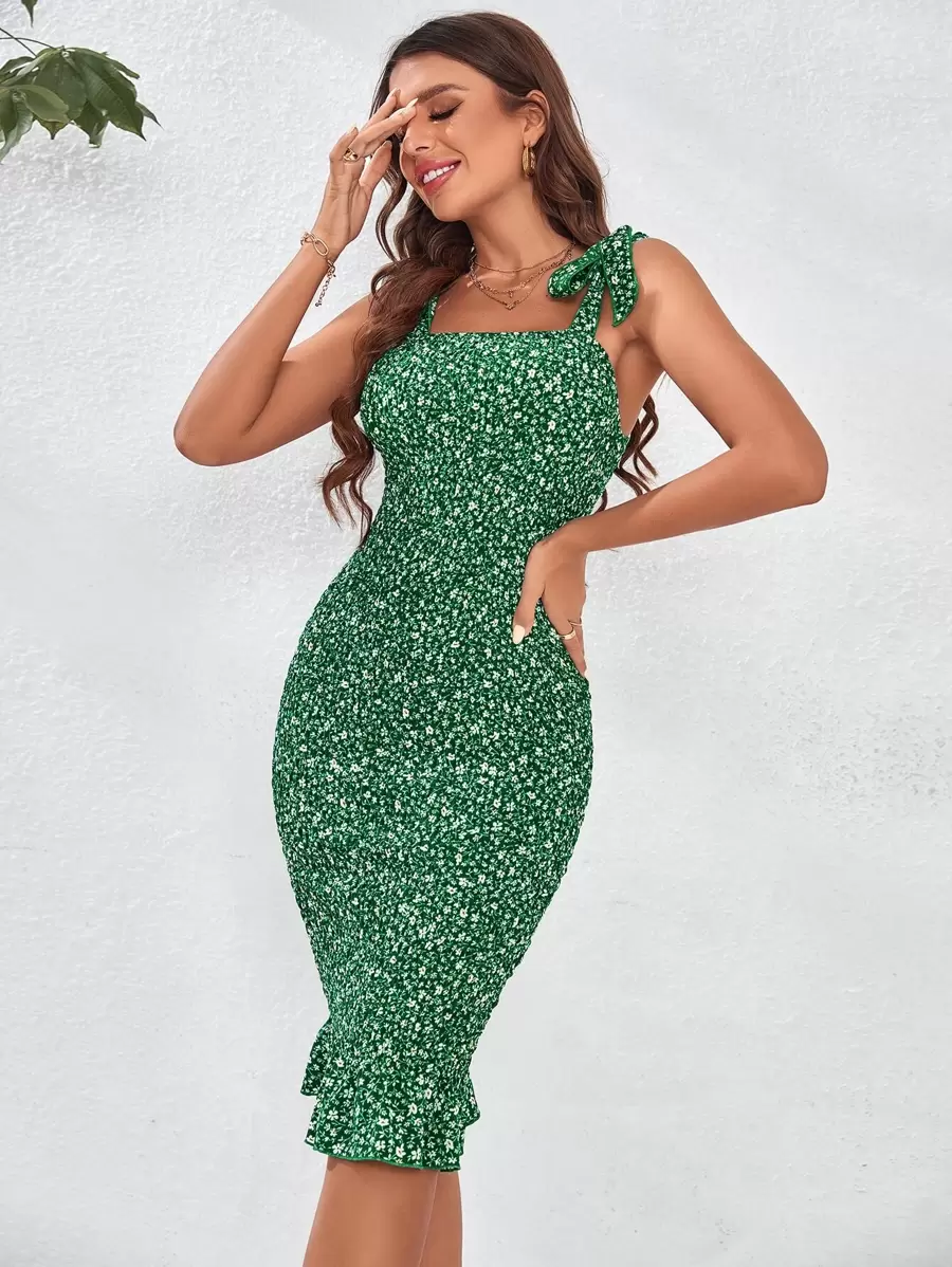 SHEIN Privé Knot Strap Ruffle Hem Shirred Ditsy Floral Cami Dress - Multicolor - View 1