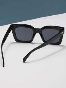 1 Pair Classic Square Large Frame Unisex Fashion Sunglasses, Suitable For Outings, Travel, Summer Accessories, Sports Style, Driving, Festivals, Beach, Music Festivals, Vacations, Family Outings, UV Protection, Golf, Hiking, Elegant Dress, Streetwear Accessories, Vacation Atmosphere, Sports, Parties, Outdoor Activities, Street Style, Fishing, Holidays, Sun Protection, Vacation - Black - View 3