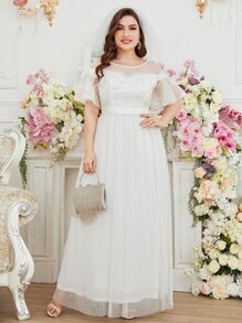 SHEIN Belle Plus Floral Embroidery Mesh Insert V-Back Wedding Dress Without Veil - White - View 6