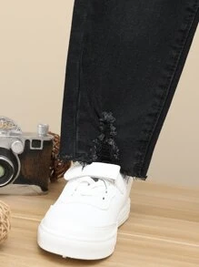 Young Girl Ripped Washed Jeans - Black - View 3