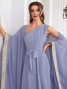 Al Najma Abaya brodé fleur & Robe ceinturée asymétrique - Prune - Voir 3