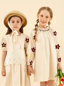 Fete 1buc rochie cu mâneci lanternă cu broderie florală