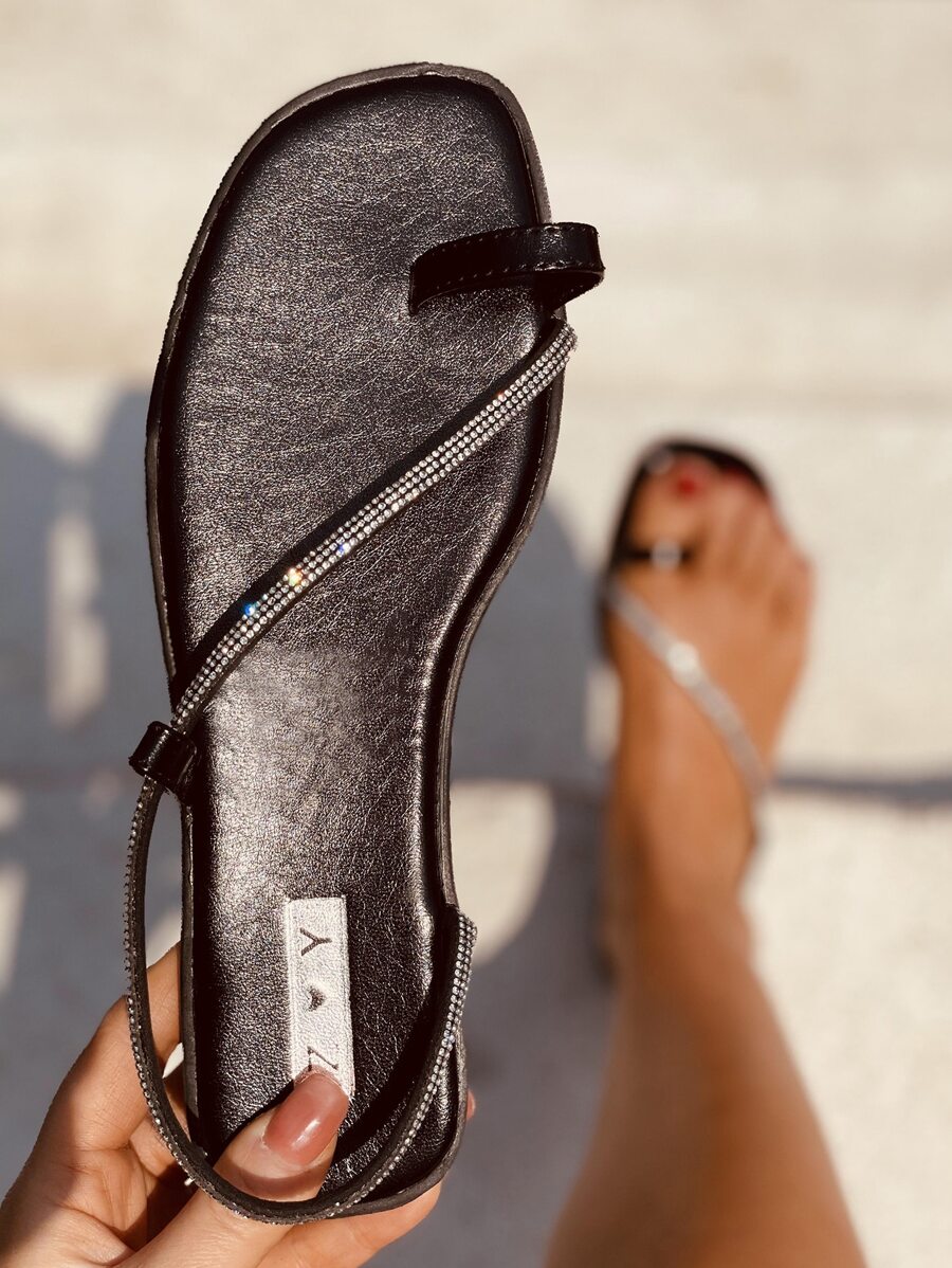 Anillo de dedo con diseño de diamante de imitación Sandalias de dedo - Negro - Ver 1