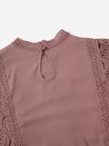 Soleia Contrast Lace Mock Neck Crop Top - Dusty Pink - View 3