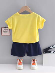 小男童字母和椰子樹圖案T恤和短褲 - 彩色 - 查看 2