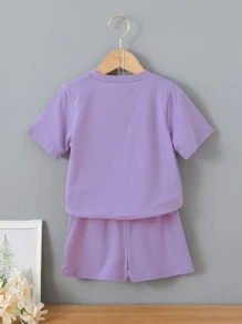 SHEIN Ragazzine 2 pezzi/set casual con stampa lettera maniche corte con collo rotondo Maglietta e Shorts Suit per l'estate - Lilla Viola - Visualizzare 2