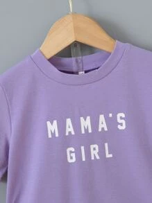 SHEIN Ragazzine 2 pezzi/set casual con stampa lettera maniche corte con collo rotondo Maglietta e Shorts Suit per l'estate - Lilla Viola - Visualizzare 3