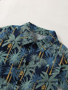 小男童熱帶圖案襯衫和短褲