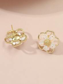 花朵設計耳釘 - 金黃色 - 查看 2