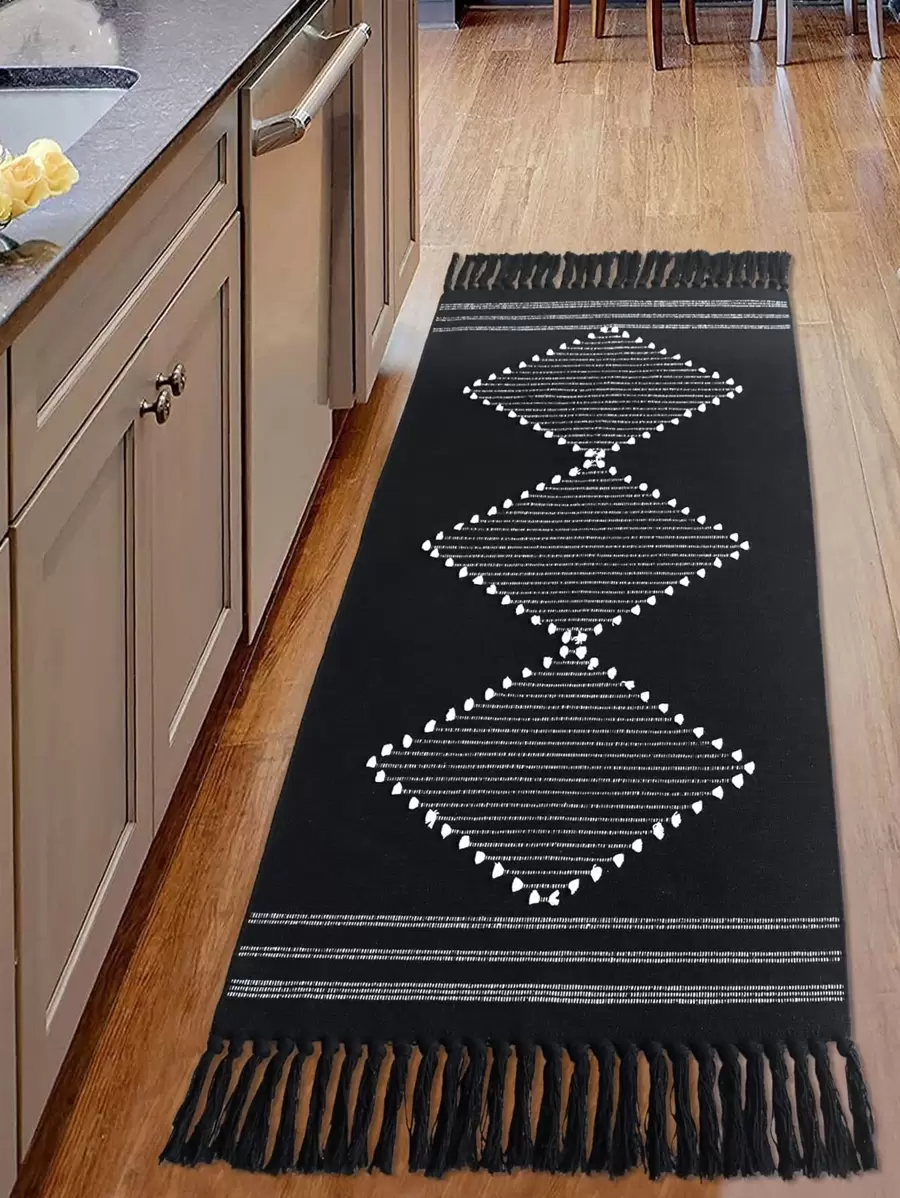 Alfombra para cocina con patrón geométrico ribete con fleco - Blanco y Negro - Ver 1