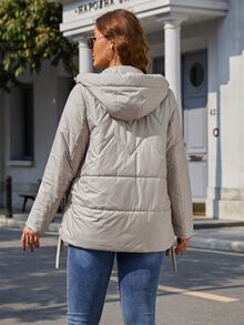 Áo khoác có mũ trùm đầu có chi tiết vá chữ Plus có khóa kéo - Màu be - Xem 2