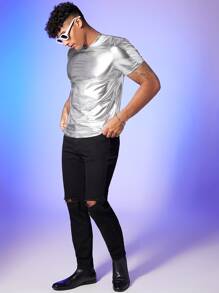 GENTILAND Men Solid Metallic Tee - Silver - View 4